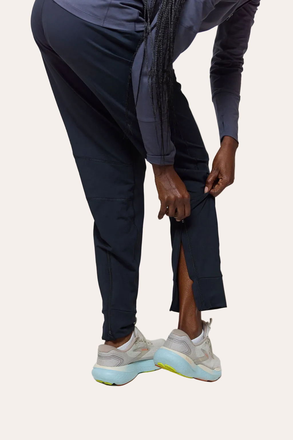Valia Women's Black Jogger Pants
