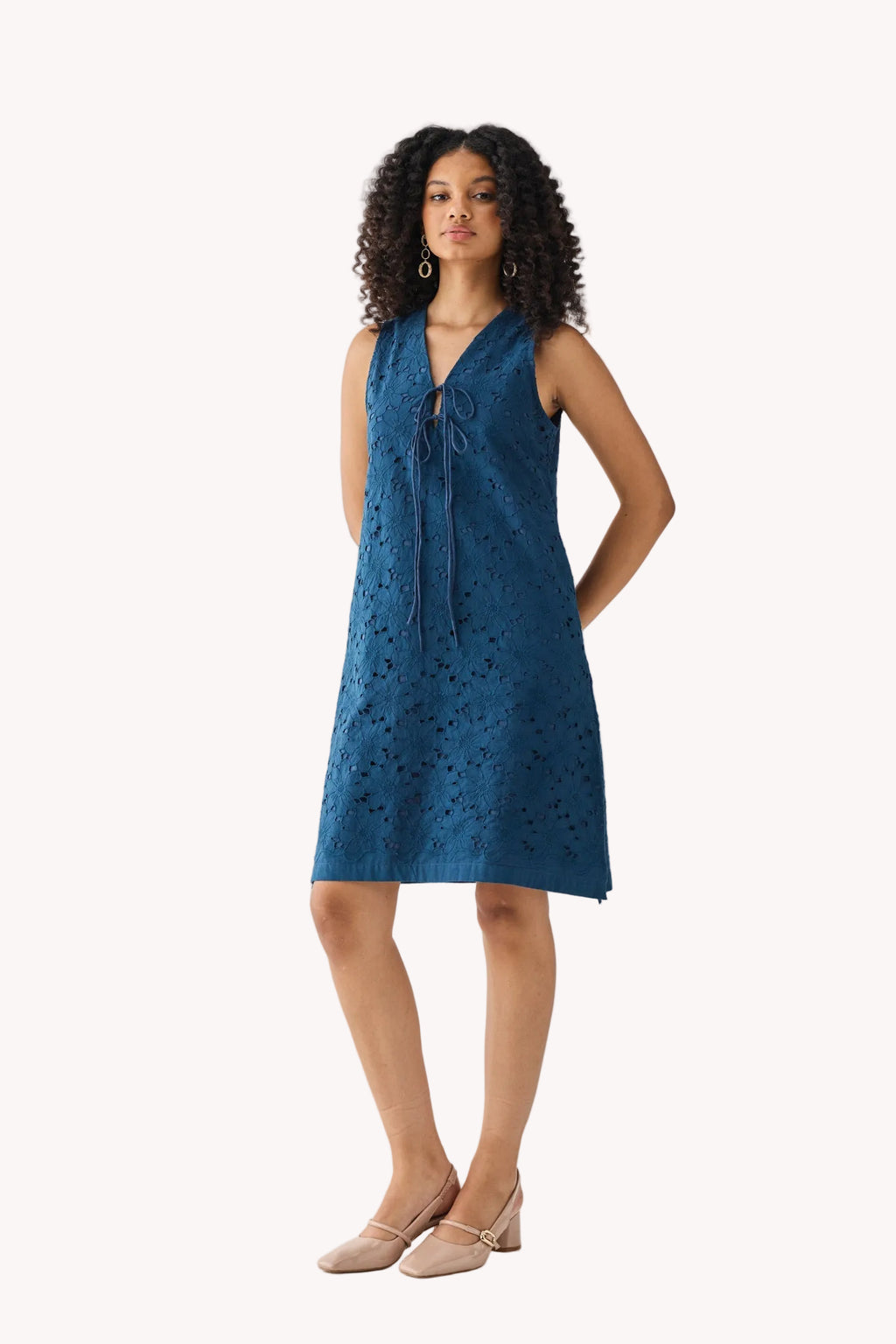 Sleeveless Knee-Length Dress in Blue