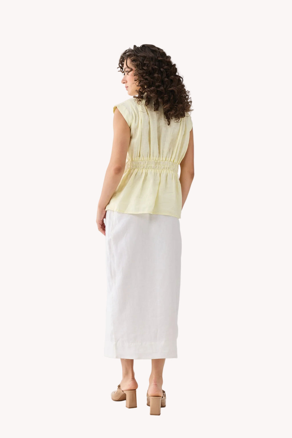 V-neck Overlap Top in Butter Lemon