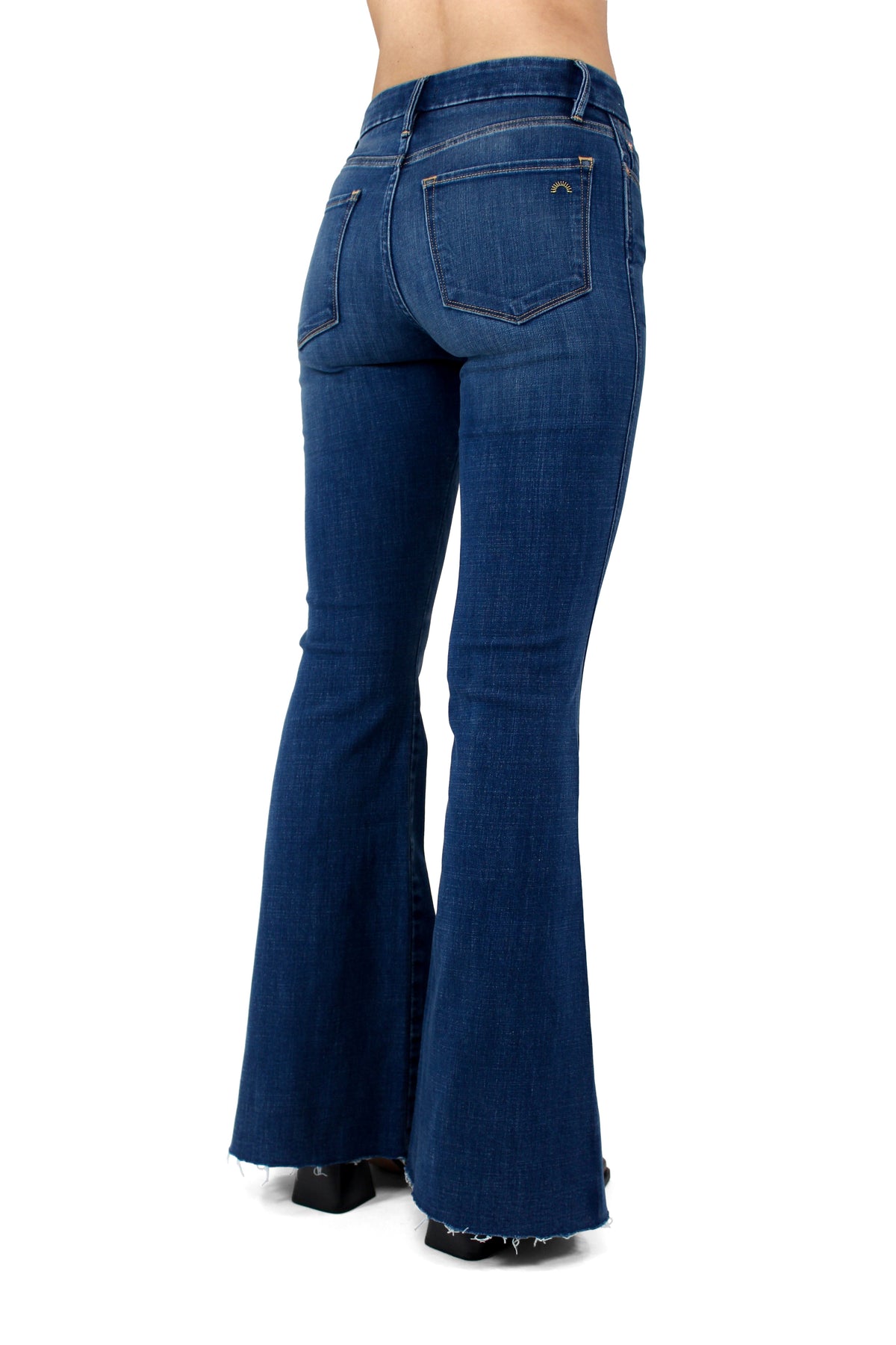 Jolene Flare - Vera