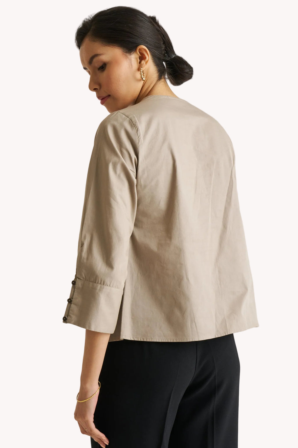 Front Twist Top in Ecru