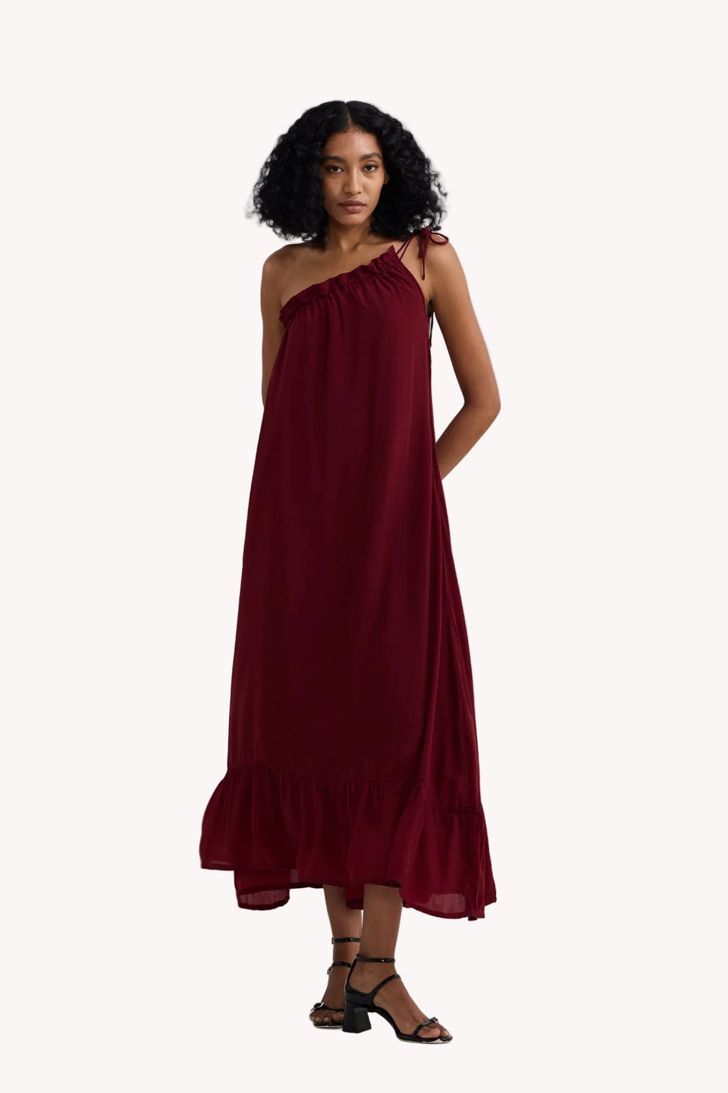 One-shoulder Maxi dress in Burgundy