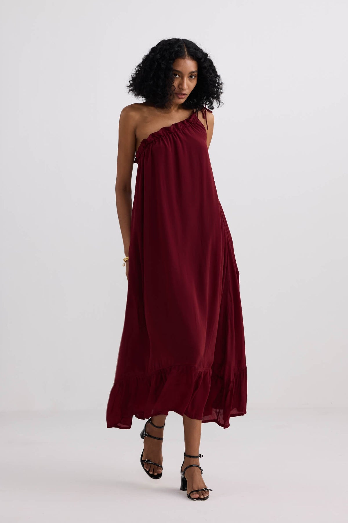 One-shoulder Maxi dress in Burgundy