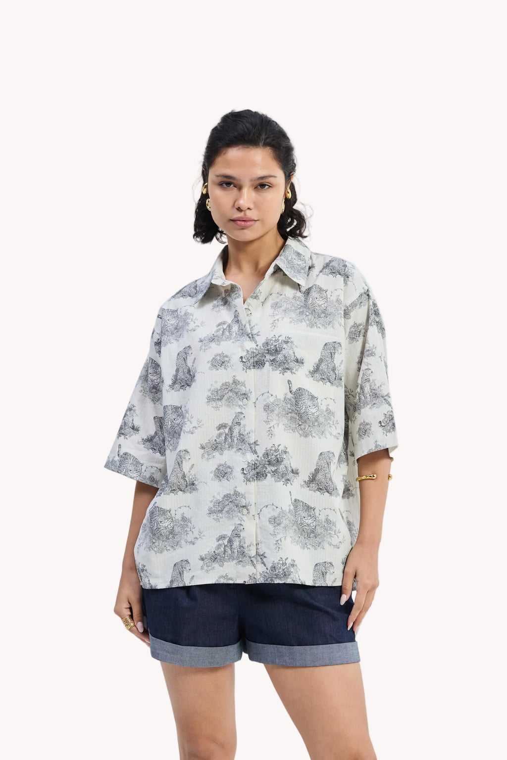 Oversized High-Low Shirt in Animal print