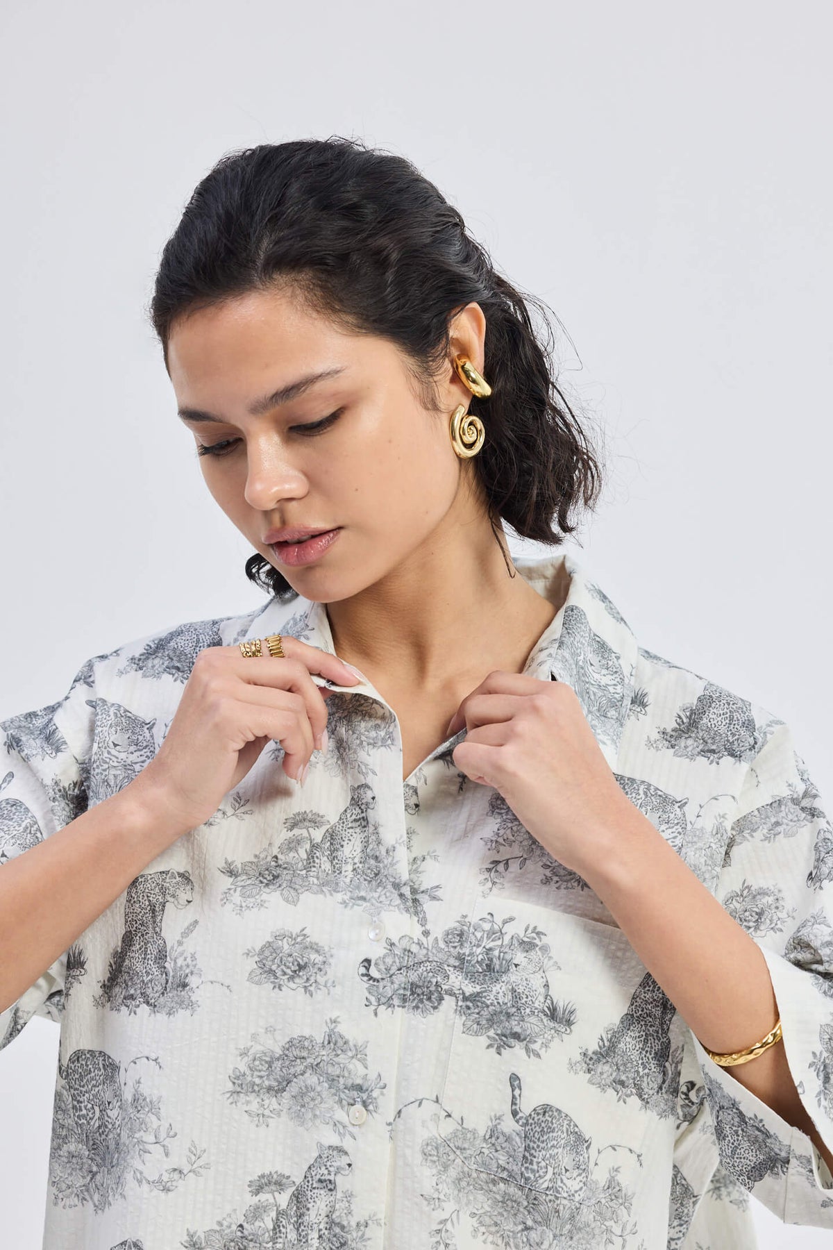Oversized High-Low Shirt in Animal print