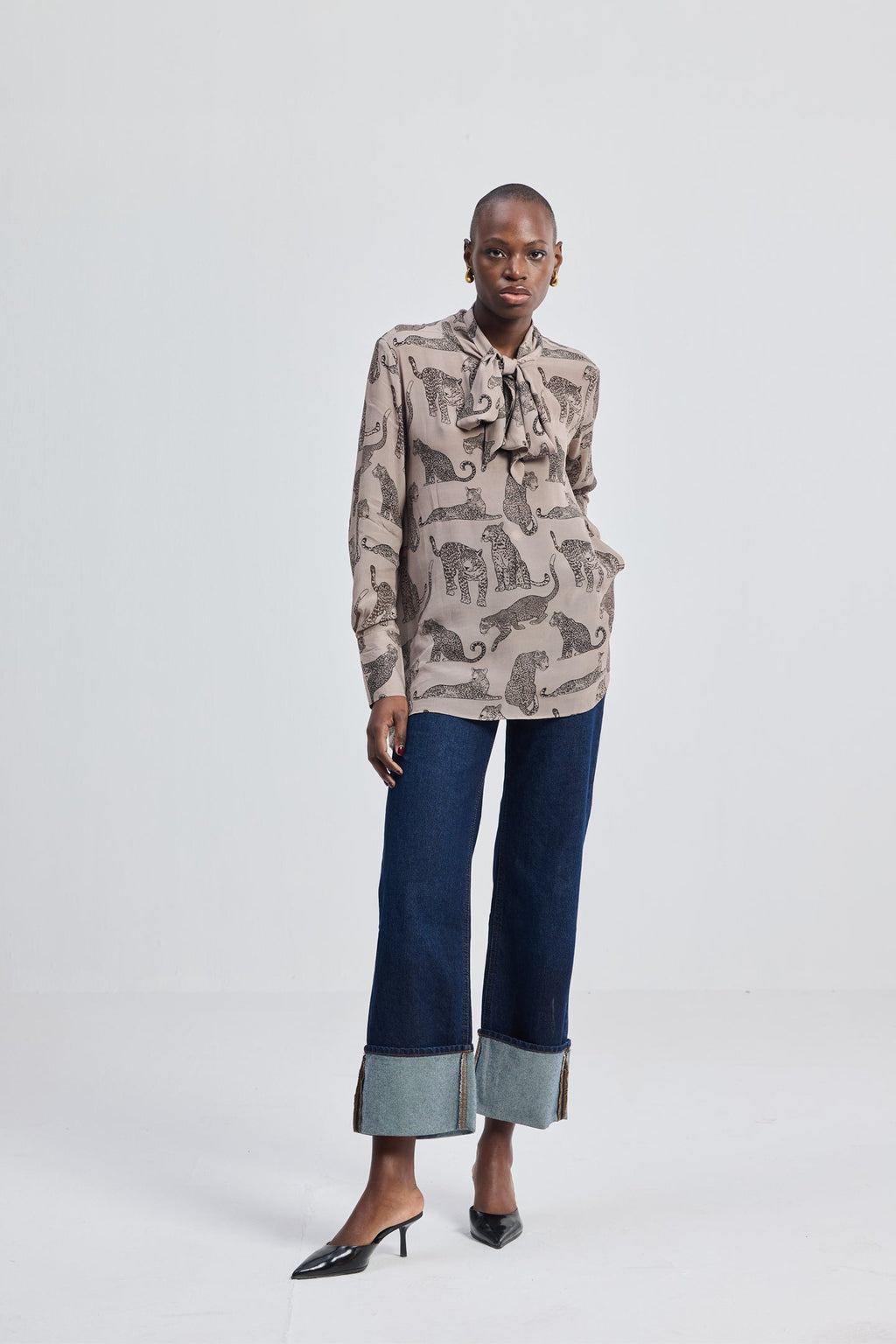Relaxed-Fit Top with Front-tie in Animal Print