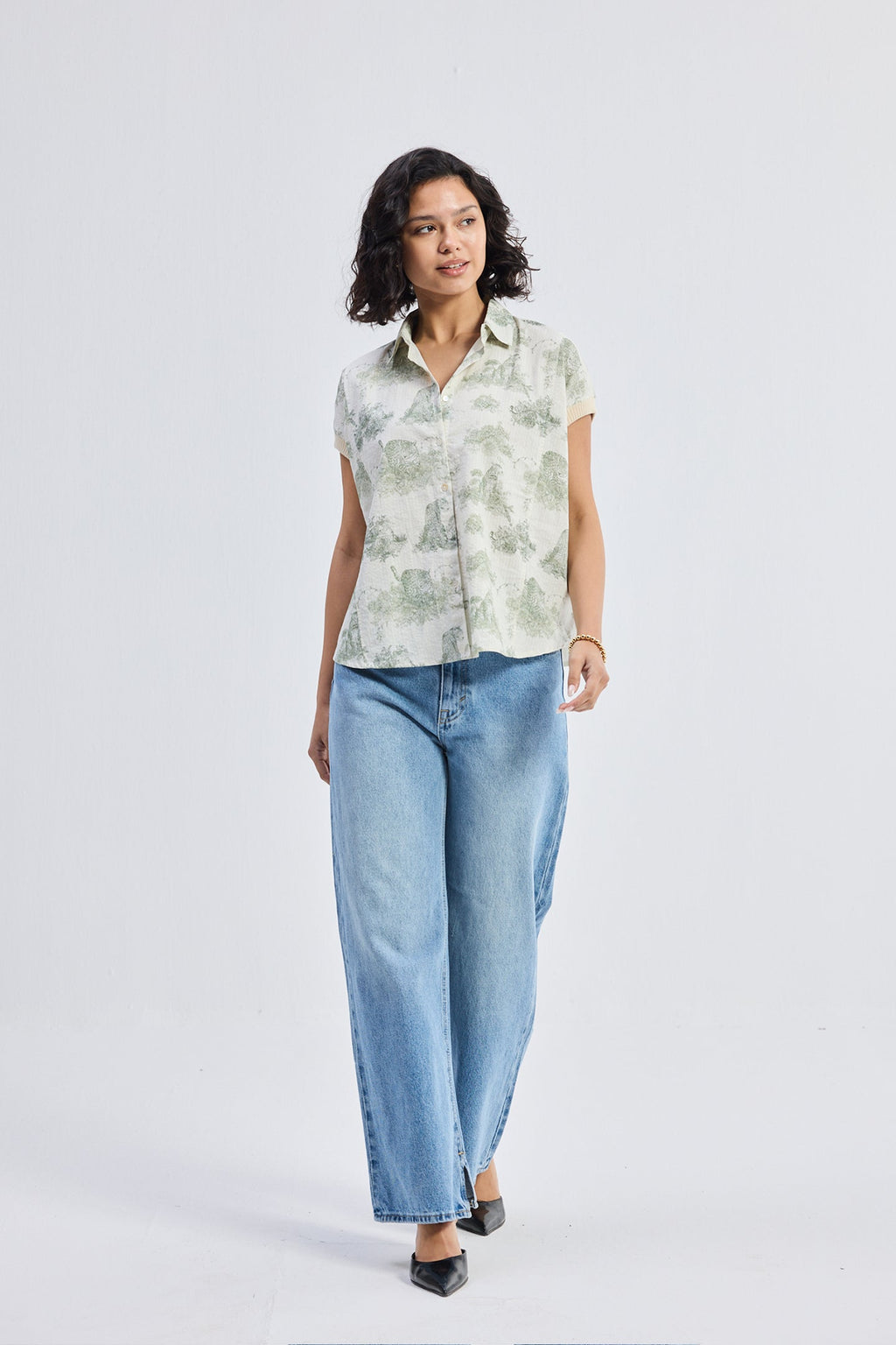 Relaxed-fit Button-down Shirt in Animal print