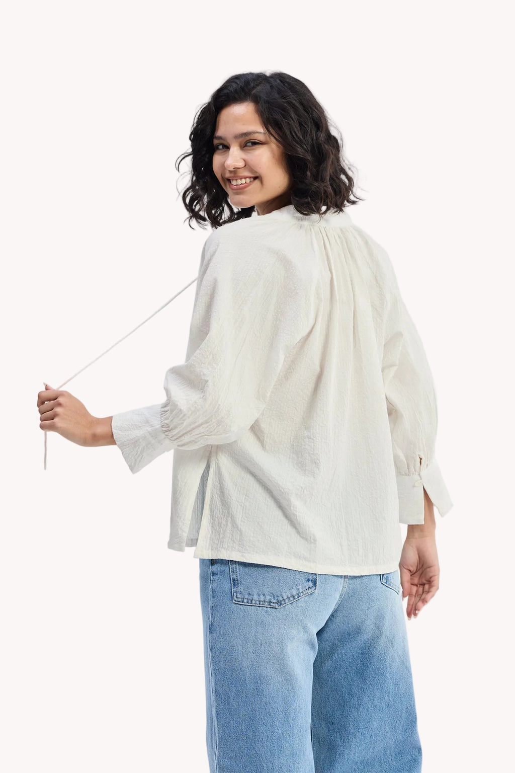 Relaxed Fit Top with Front-tie in Cream