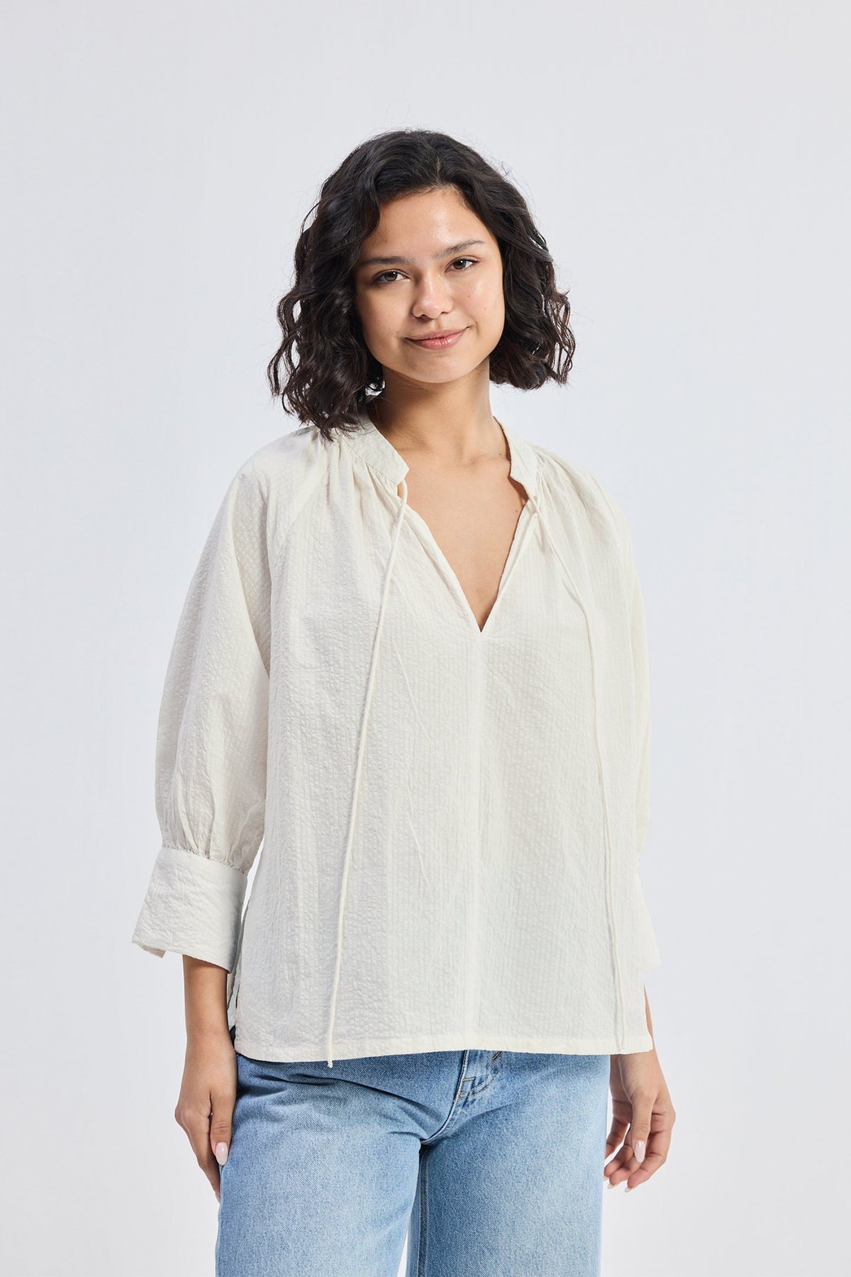 Relaxed Fit Top with Front-tie in Cream