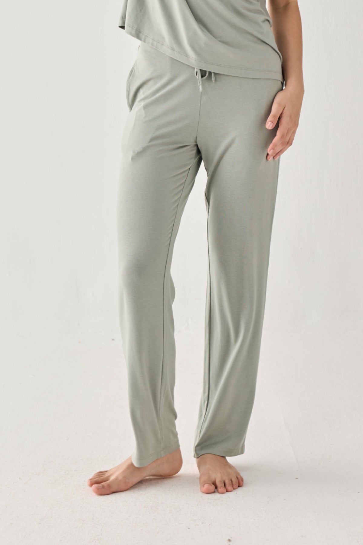 Wide Leg Pant in Olive