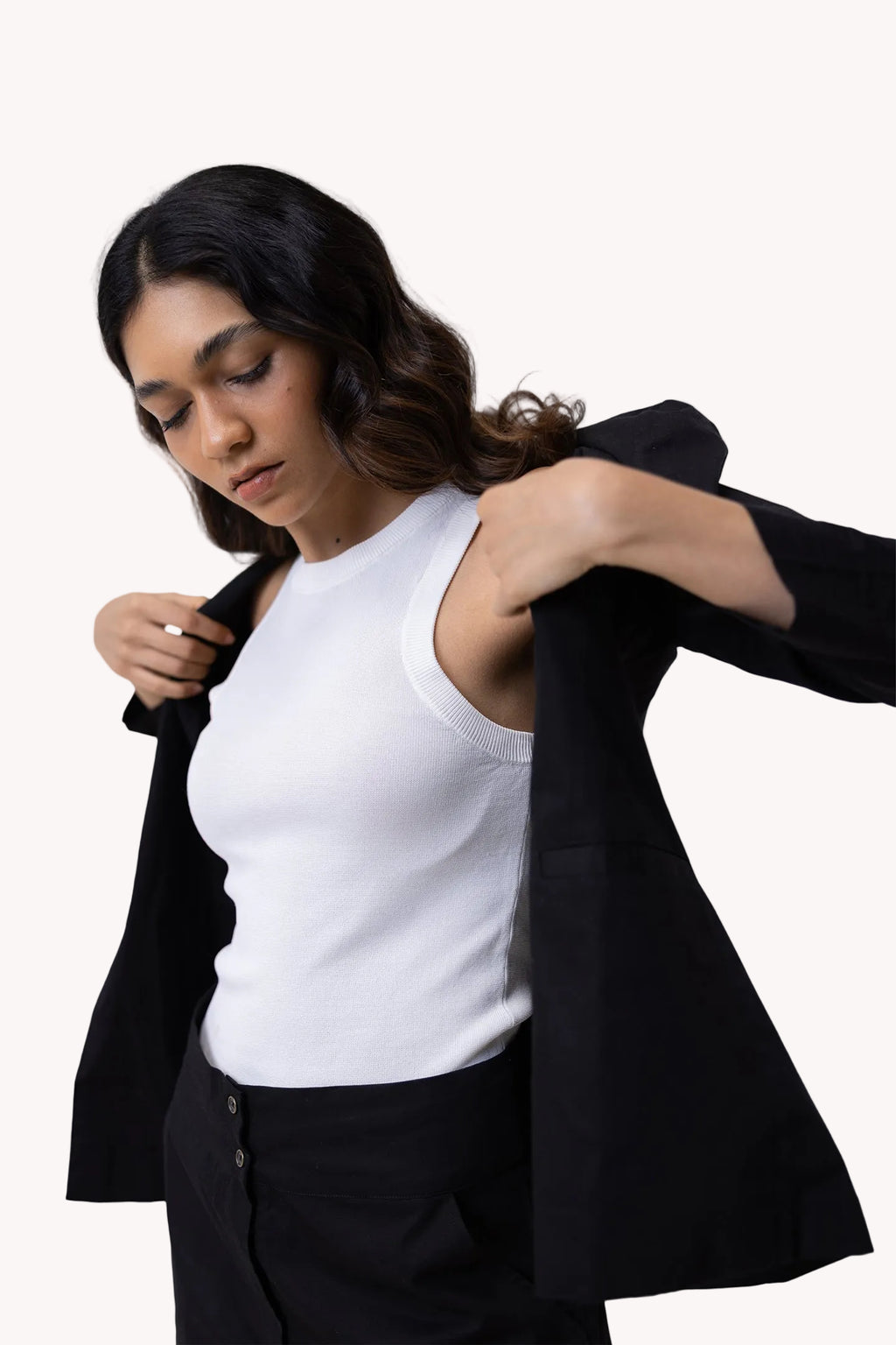 Summer Heat Blazer in Black
