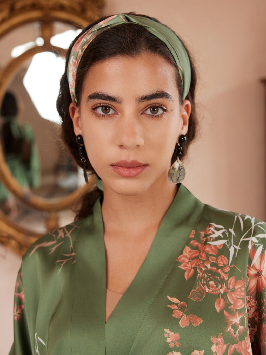 Short Kimono Robe Olive
