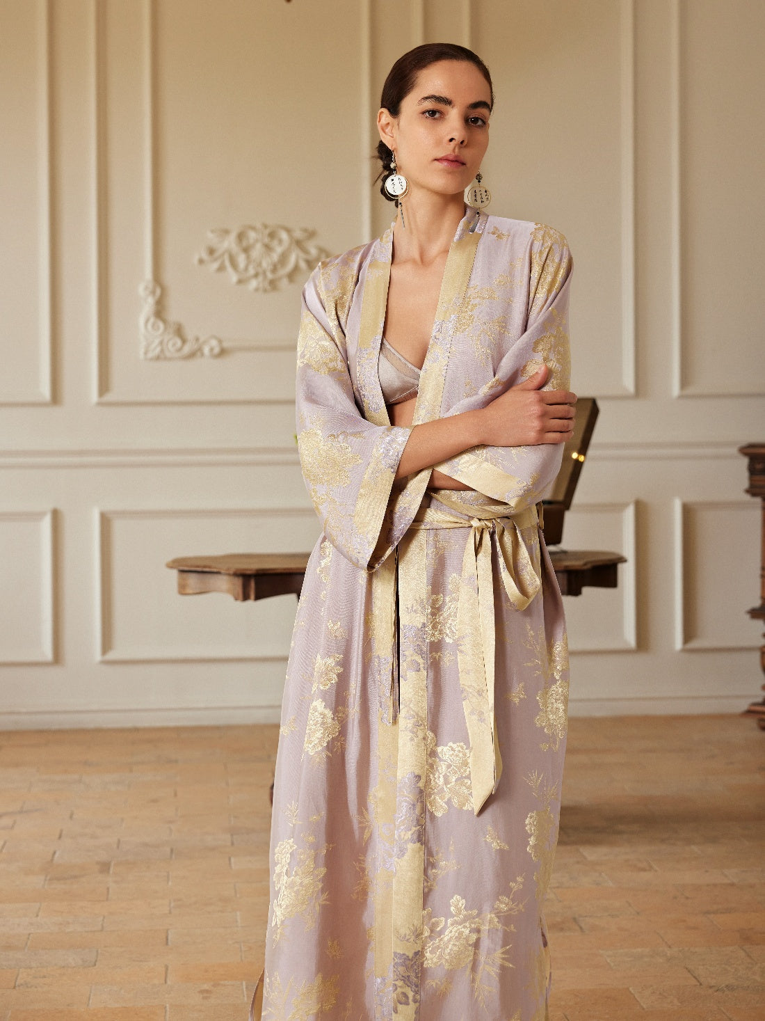 Reversible Lavender & Gold Jacquard Kimono Robe