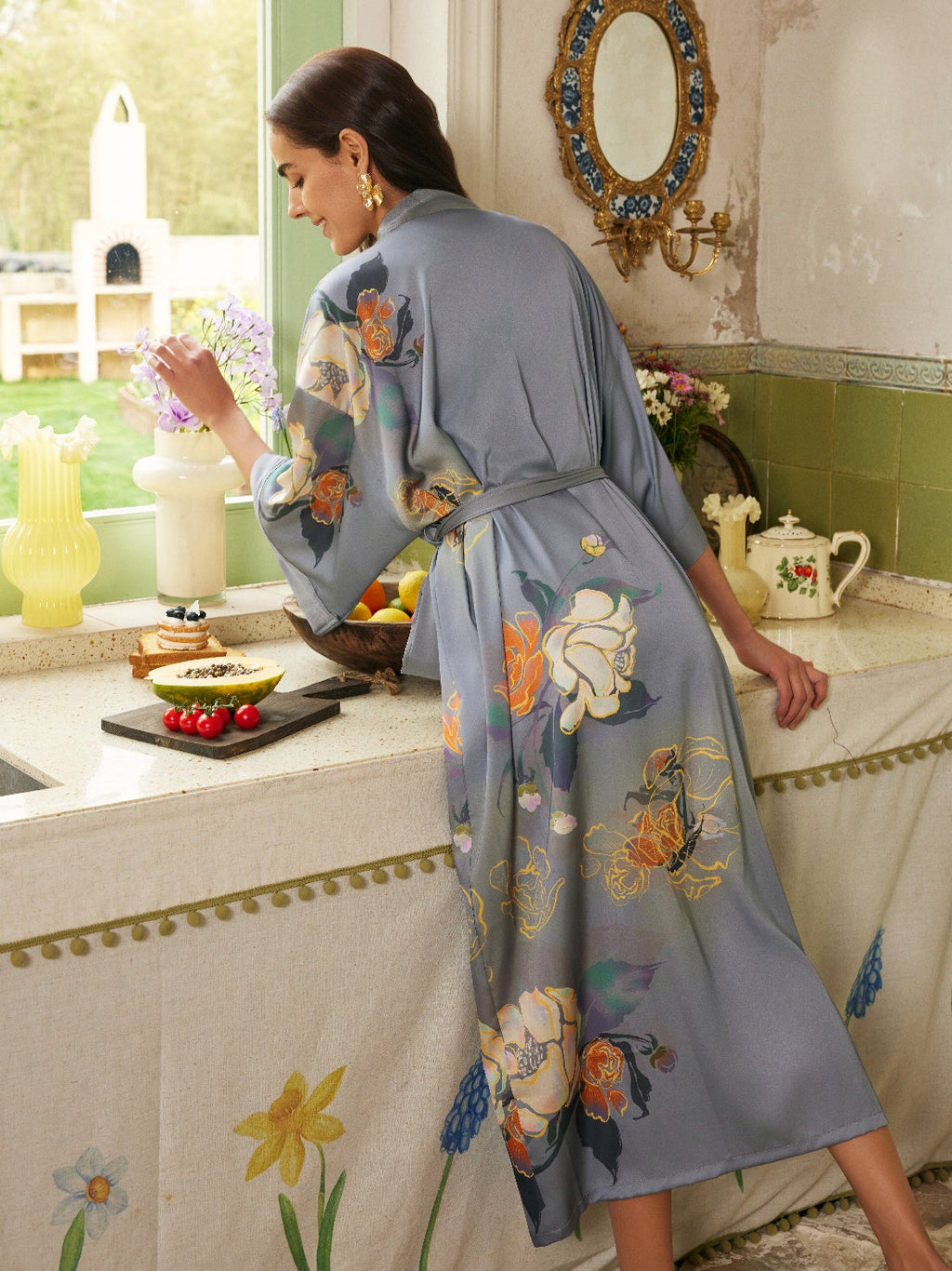 Gray Floral Gold-Print Long Kimono Robe