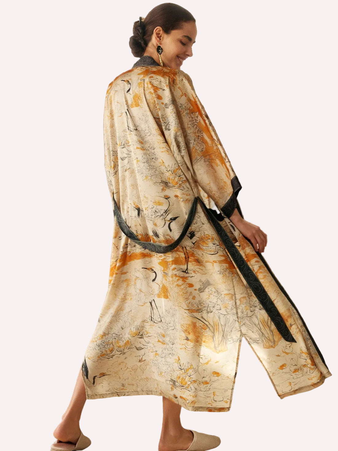 Elegant Yellow Crane & Lotus Kimono Robe with Pockets