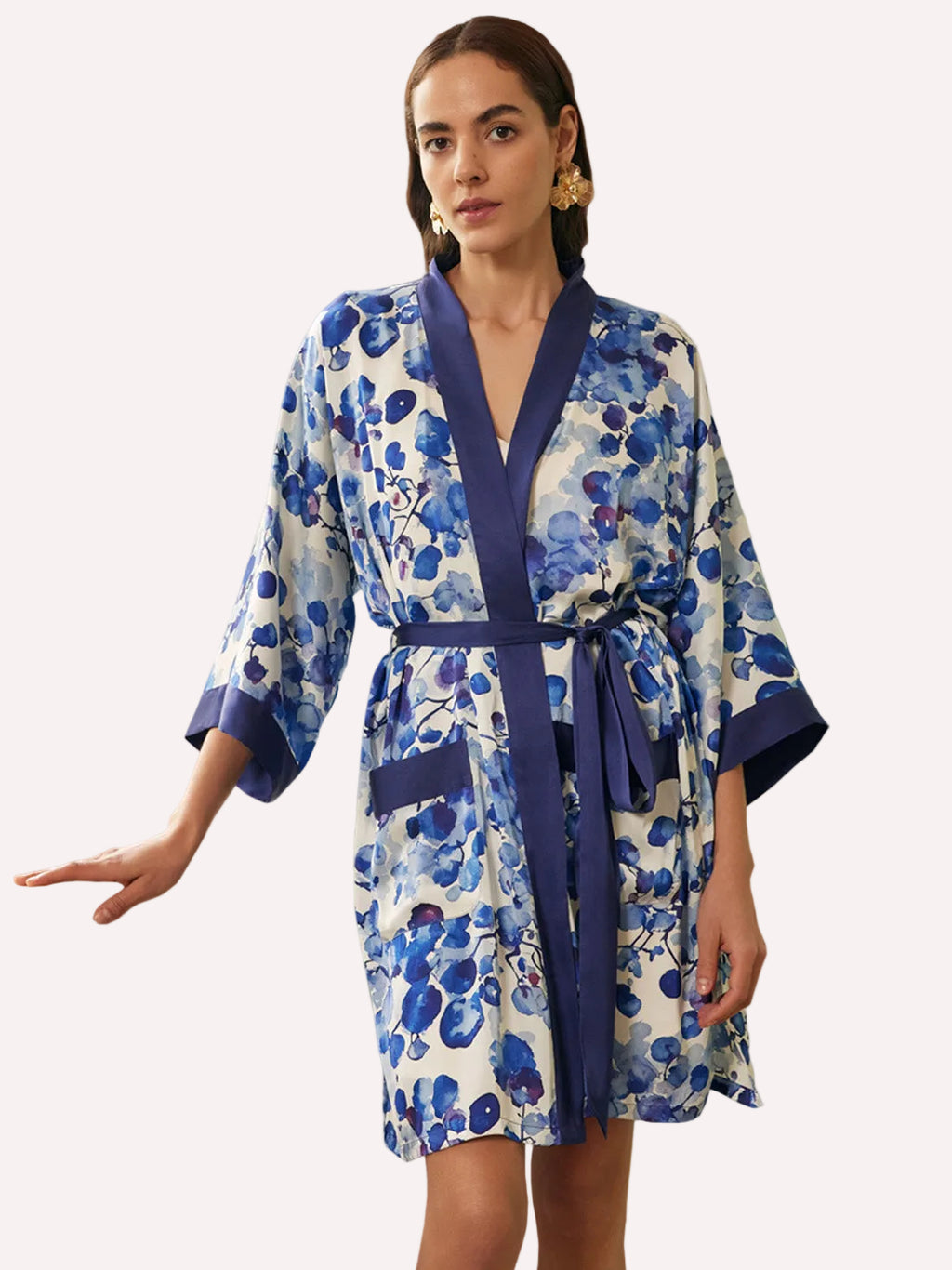 Nordic Berry Short Kimono Robe with Pockets