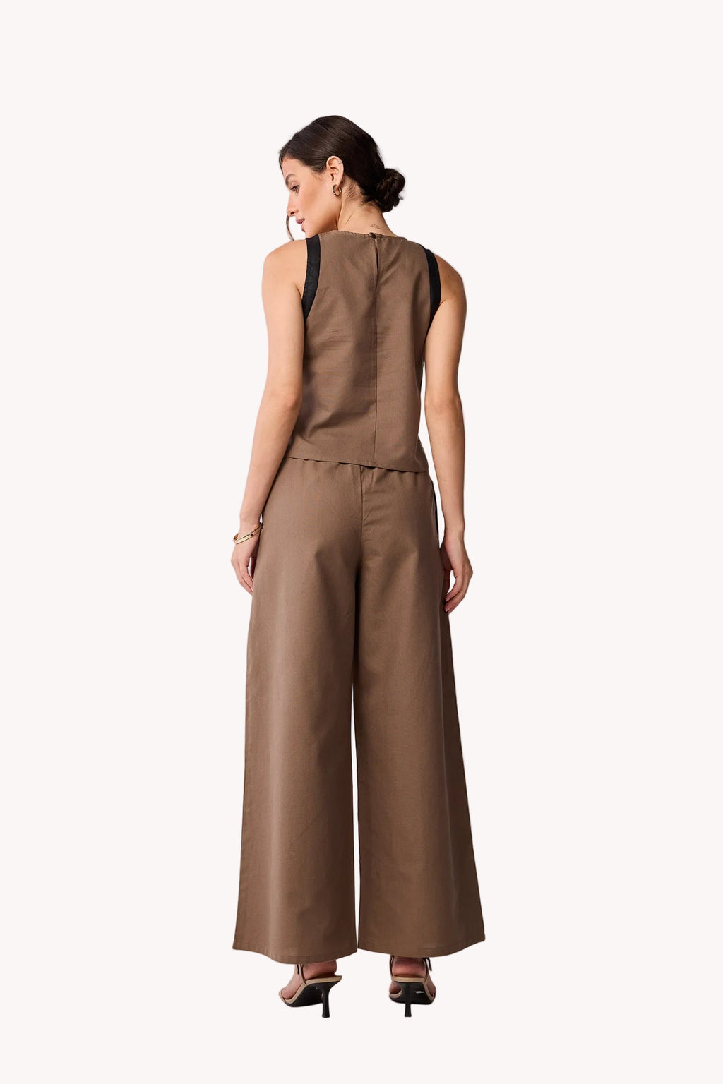 Wide-leg Drawstring Pants in Brown