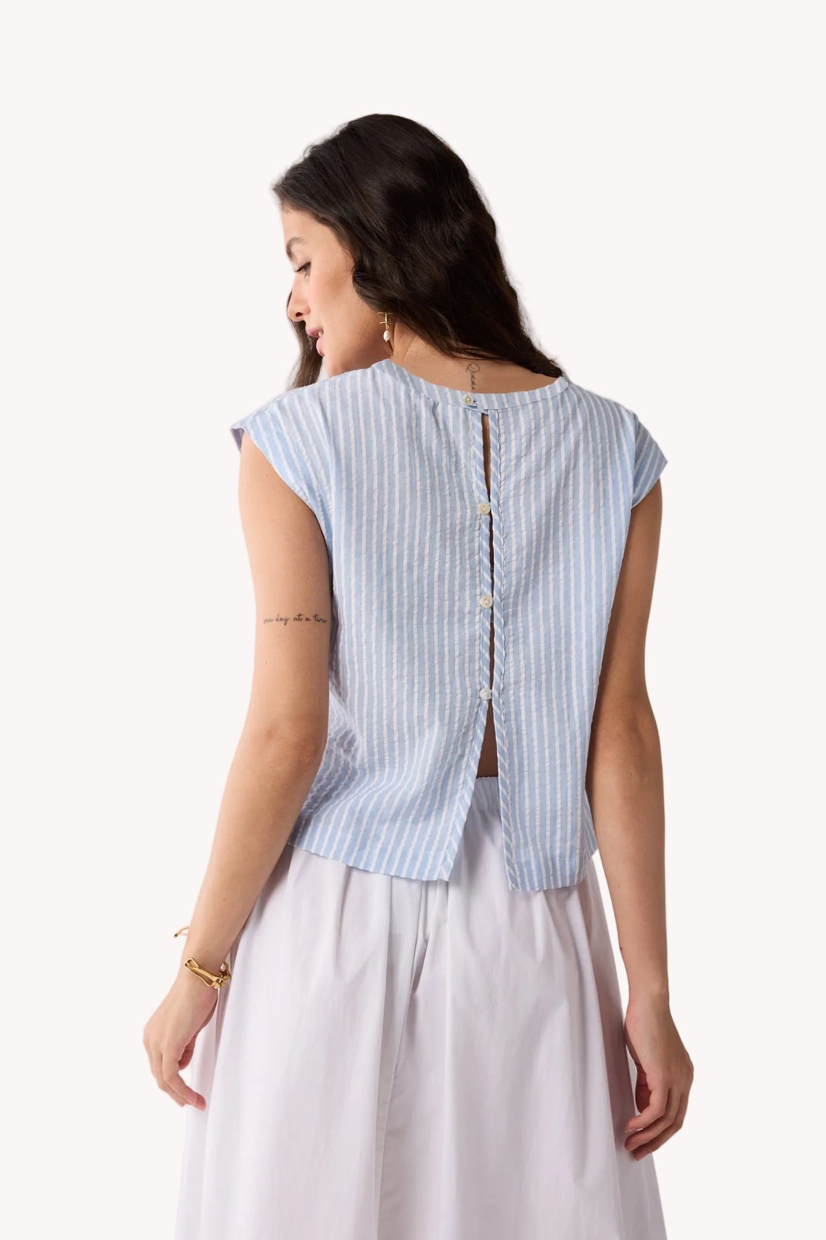 Button-Back Crew Neck Top in Blue Stripes
