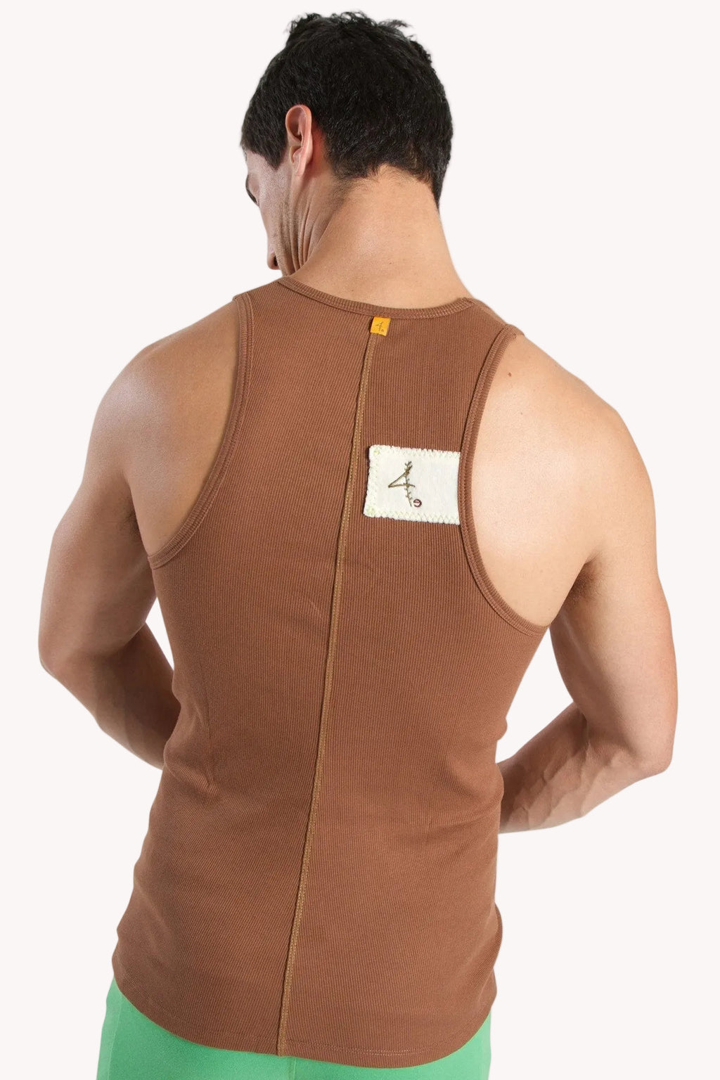 Edge Sustain Tank Top (Chocolate)