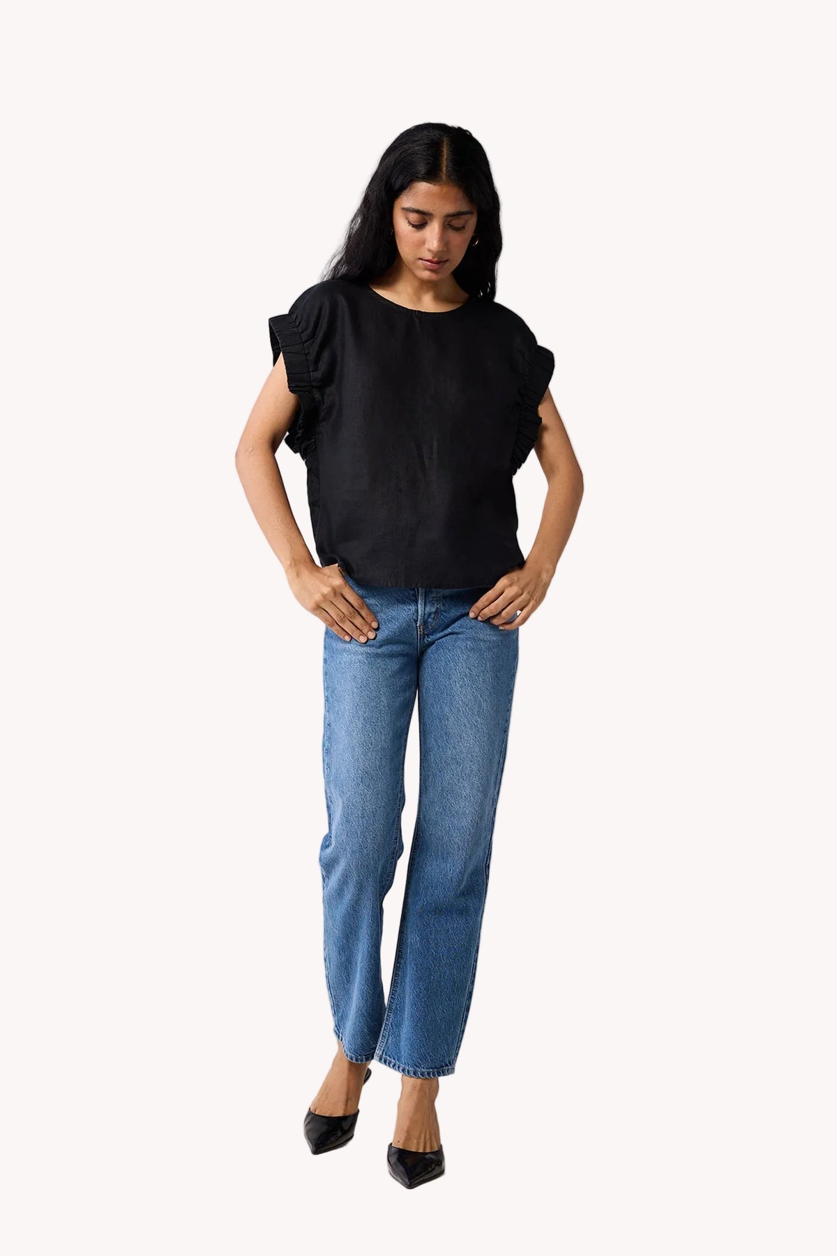 Hemp Top with Gathered Sleeve detail in Black