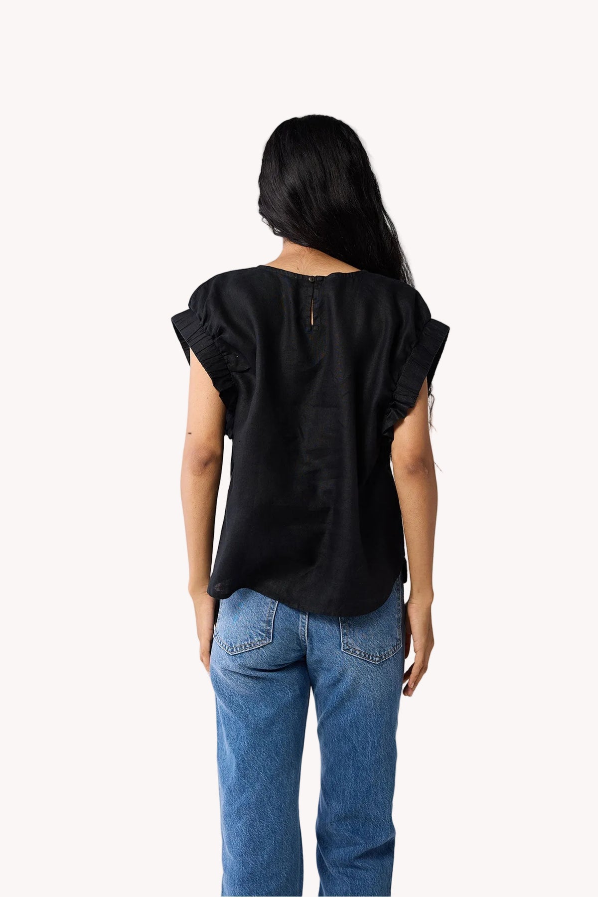 Hemp Top with Gathered Sleeve detail in Black