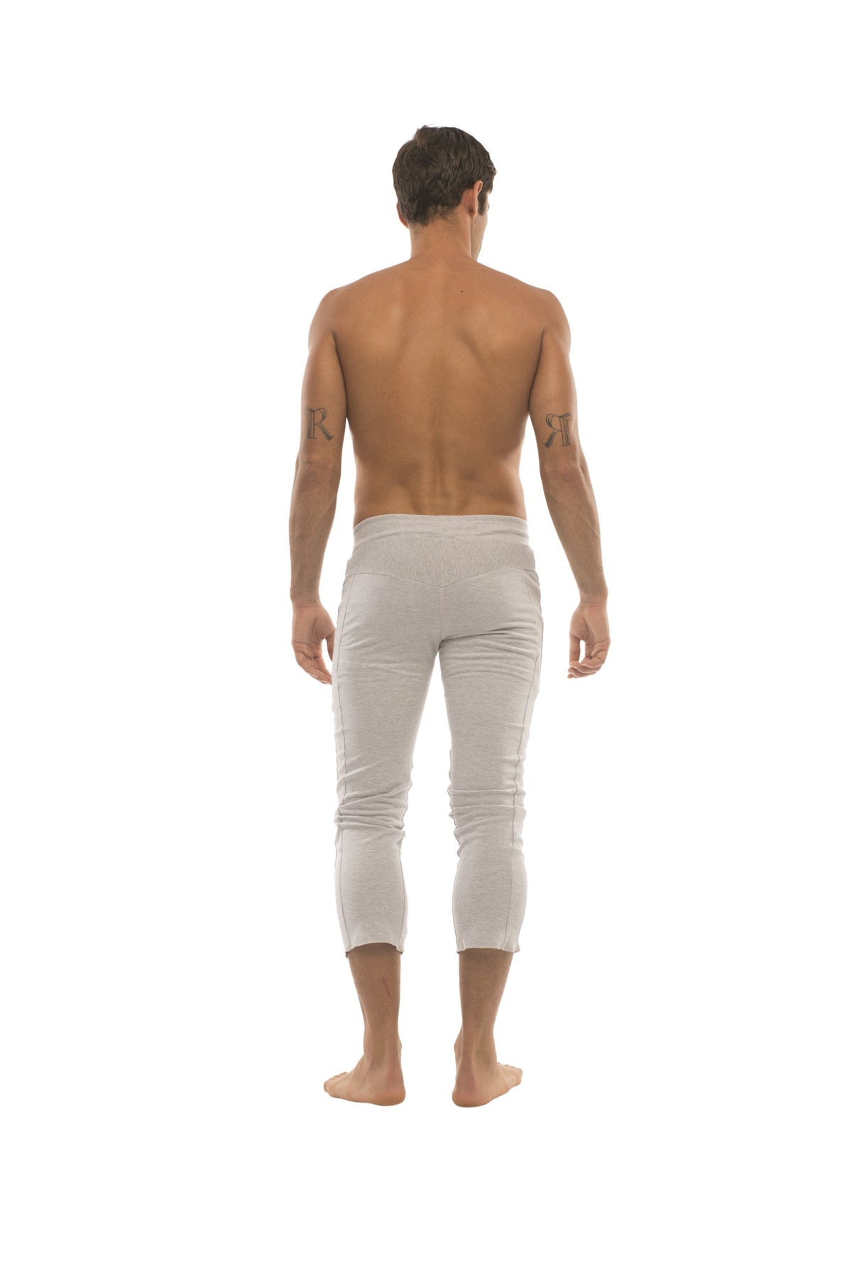 Mens 4/5 Zipper Pocket Capri Yoga Pants (Solid Heather Grey)