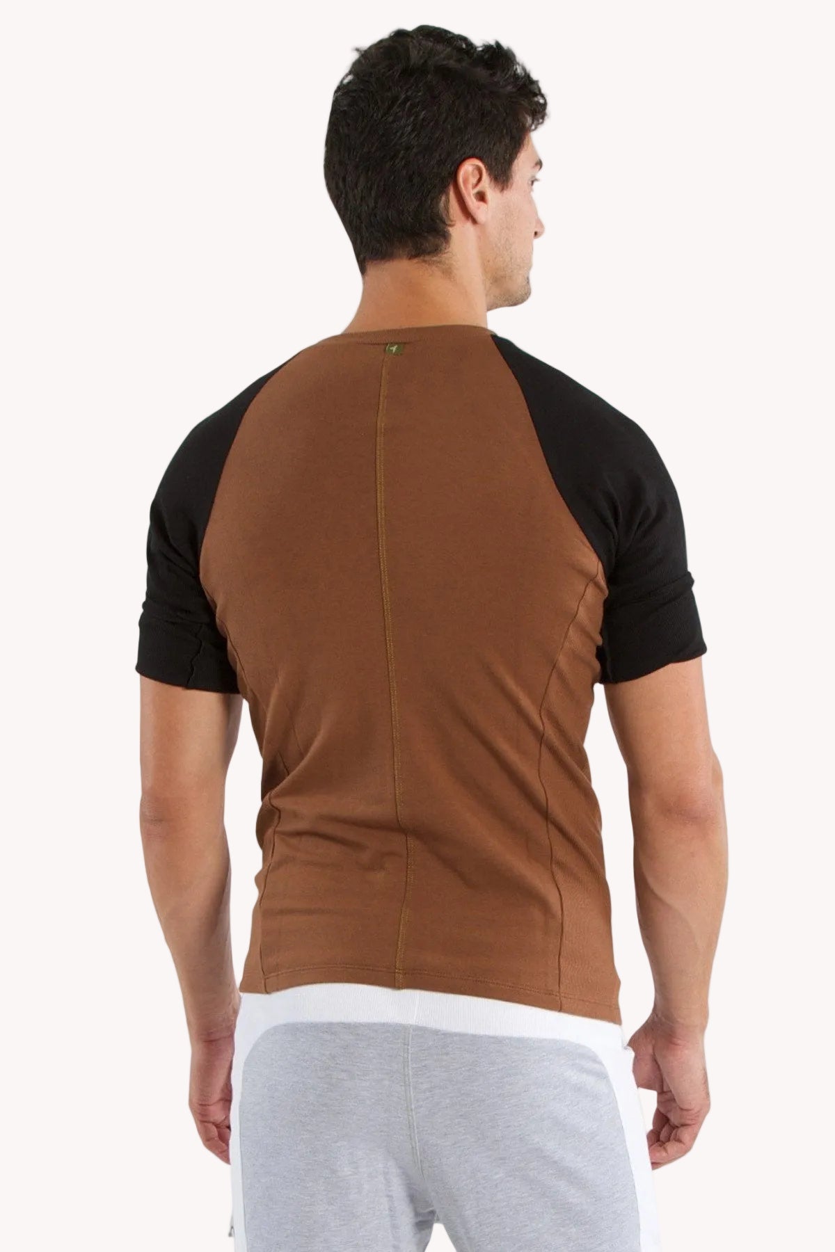 Raglan Virtual Crew Neck (Chocolate w/Black)