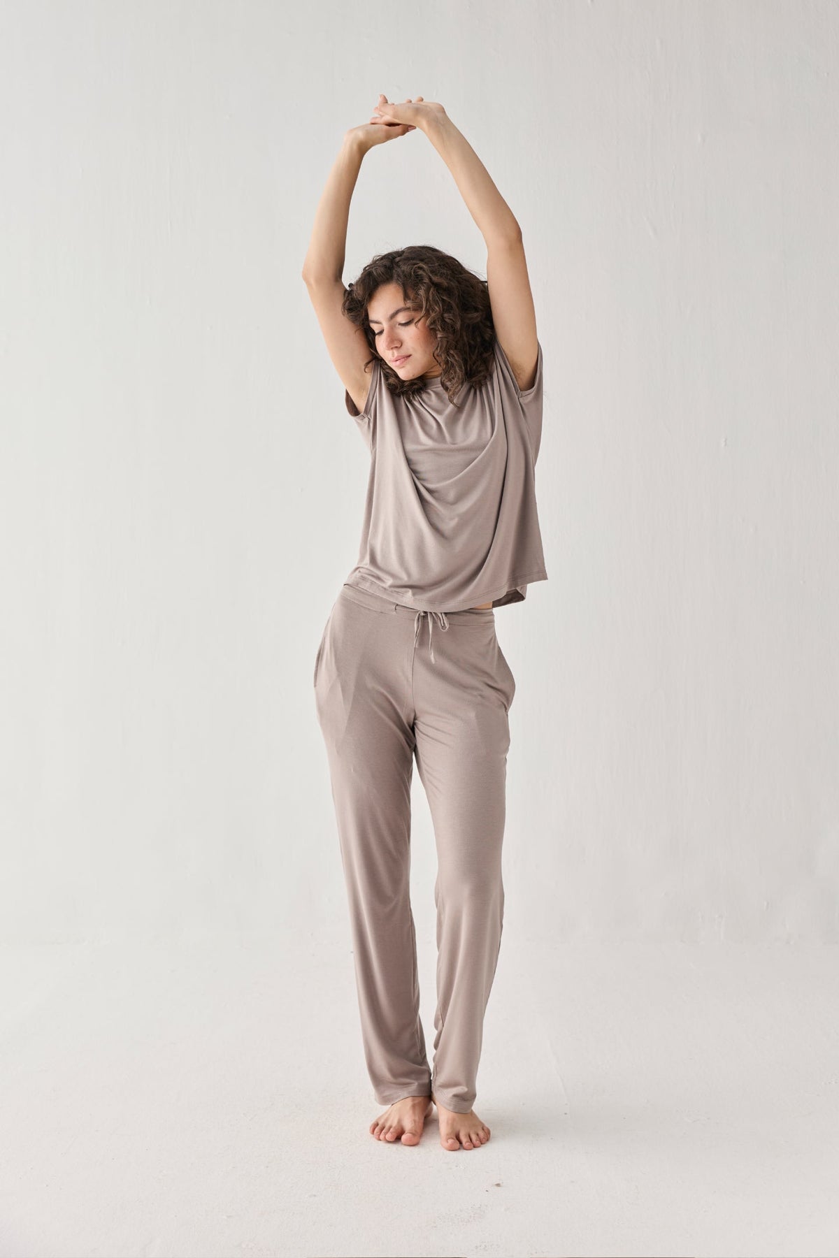 Relaxed Tee Set in Earth Grey