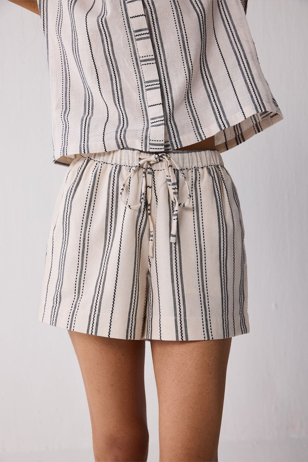 Striped Matching Set with Regular Shorts and V-neck Top