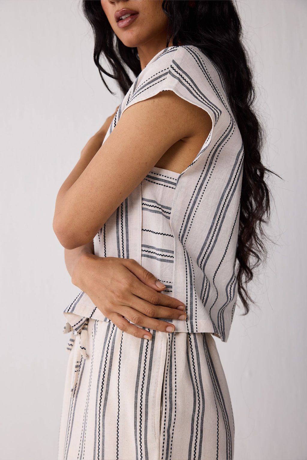 Striped Matching Set with Regular Shorts and V-neck Top