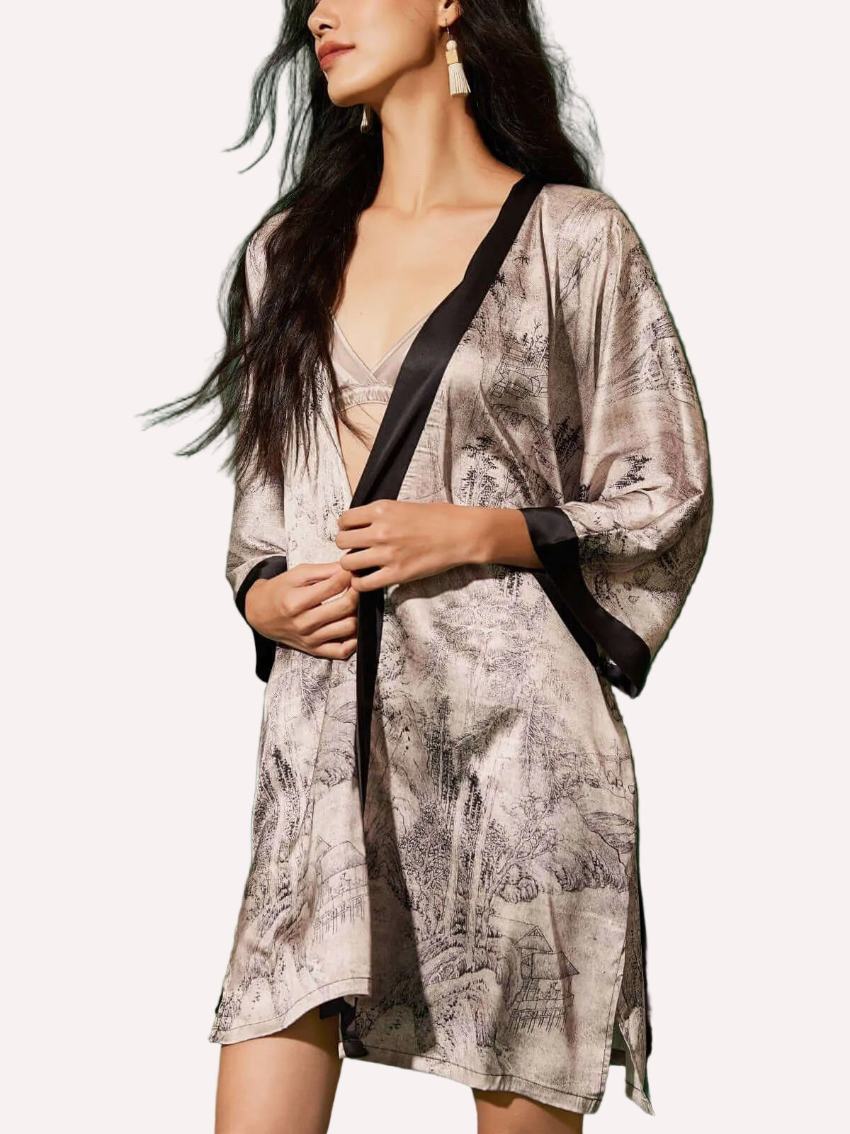 Short Kimono Robe Ink Painting
